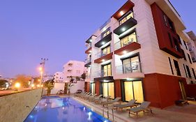 Saatli Hotel